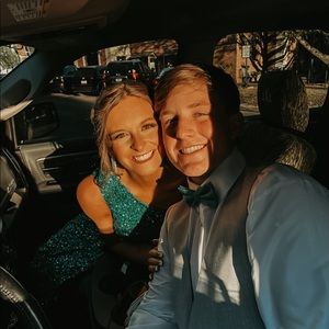 Meet your Posher, Jena